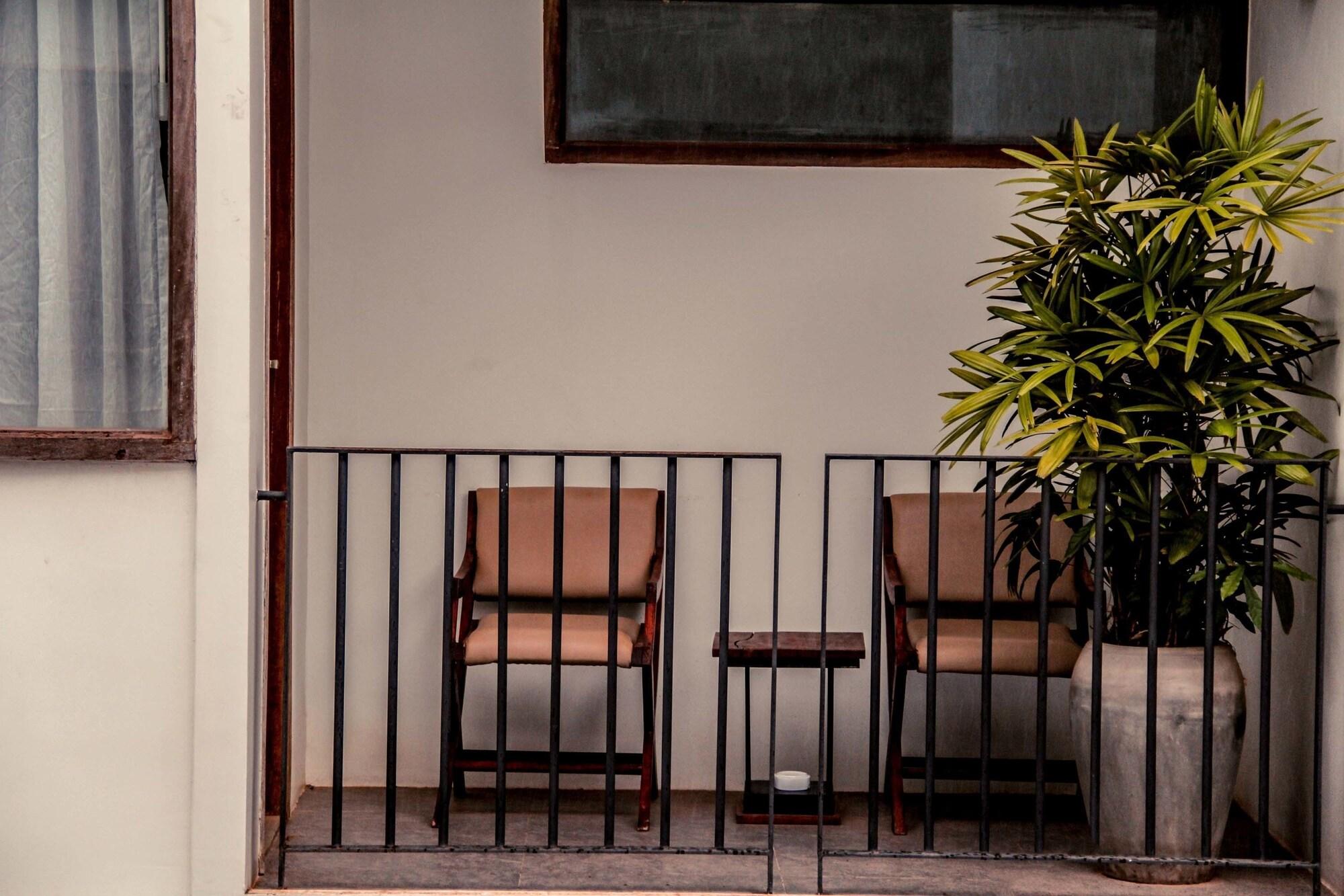Popular Residence Hotel Siem Reap Bagian luar foto