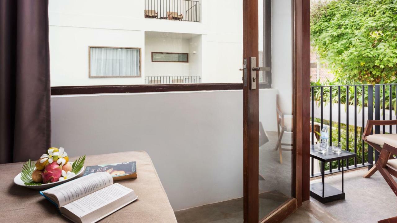 Popular Residence Hotel Siem Reap Bagian luar foto