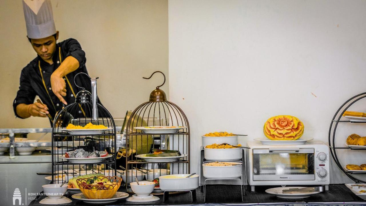 Popular Residence Hotel Siem Reap Bagian luar foto
