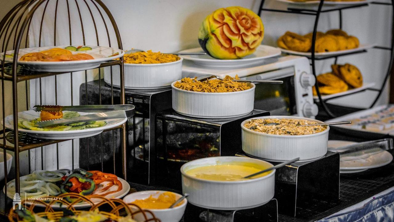 Popular Residence Hotel Siem Reap Bagian luar foto